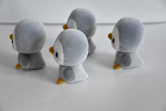 灰企鹅-景年 塑胶 (2)