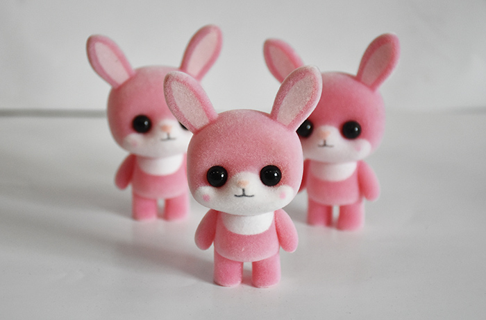 塑胶植绒鲜粉兔-景年塑胶 (2)