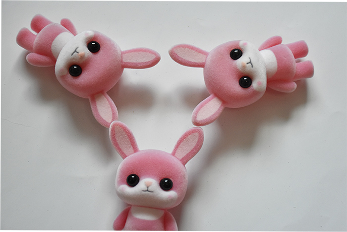 塑胶植绒鲜粉兔-景年塑胶 (6)